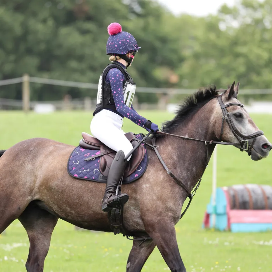 Shires Equestrian Aubrion Hyde Park Saddlecloth - Young Rider