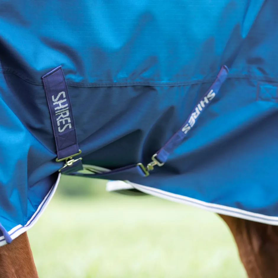 Shires Equestrian Highlander Original 200 Turnout Rug & Neck Set