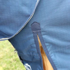 Shires Equestrian Highlander Plus Lite Turnout Rug